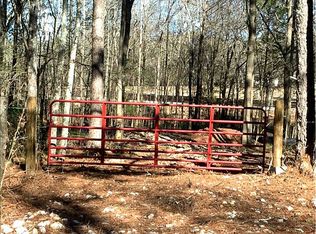 110 Hill St, Maxeys, GA 30667