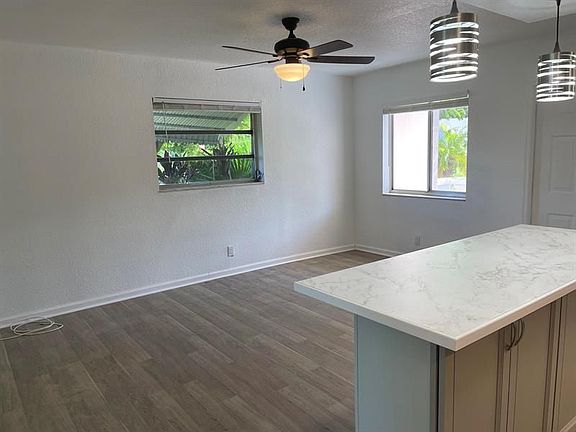 5th image of 229 SE 1st Ave APT 104