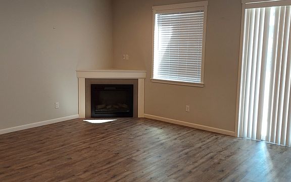 5th image of 5909 NE 57th Ave