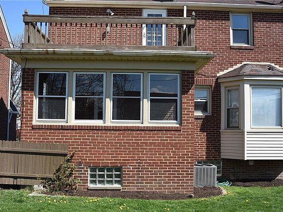 4th image of 2805 North Ave