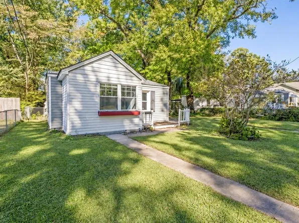 21 Pollux Cir E, Portsmouth, VA 23701