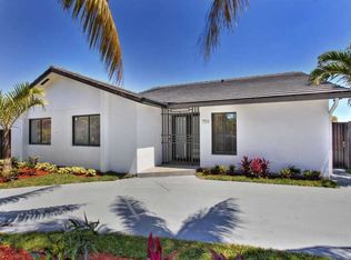 759 SW 97 Place Cir, Miami, FL 33174