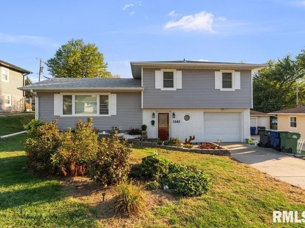 1141 6th Ave N, Clinton, IA 52732