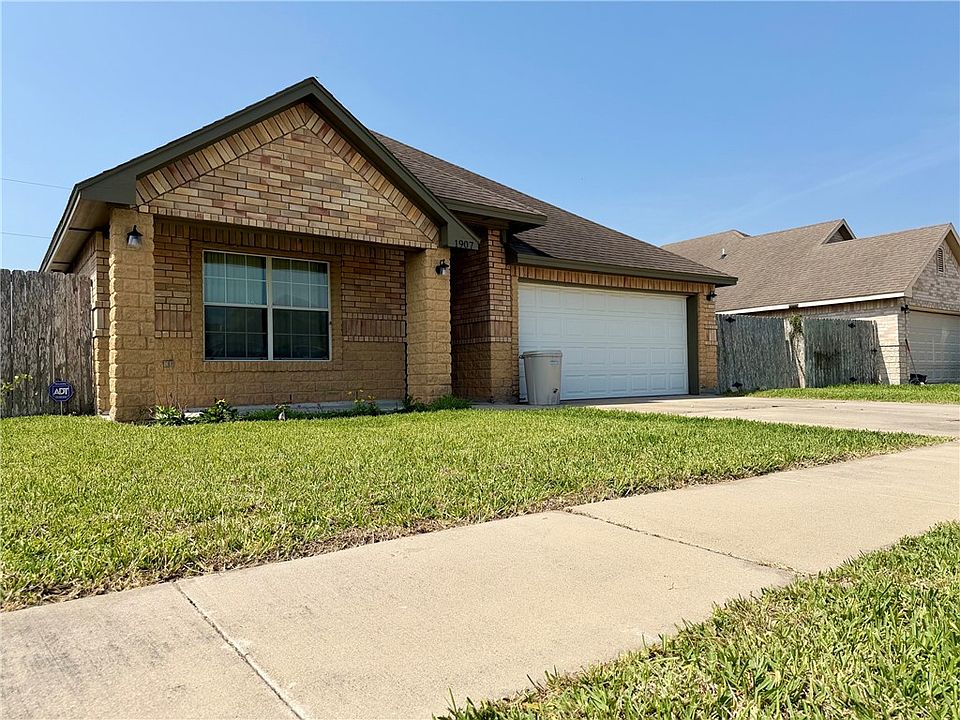 1st image of 1907 Kelly Ln
