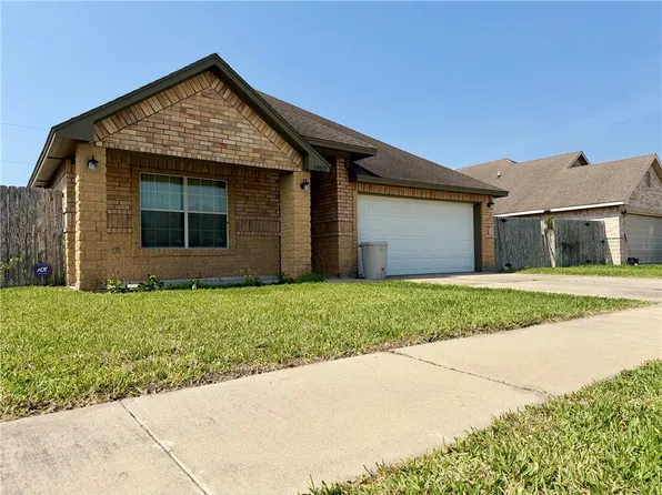 1907 Kelly Ln, Kingsville, TX 78363