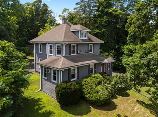 2764 Whitney Ave, Hamden, CT 06518