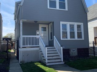 5717 W Giddings St #1, Chicago, IL 60630