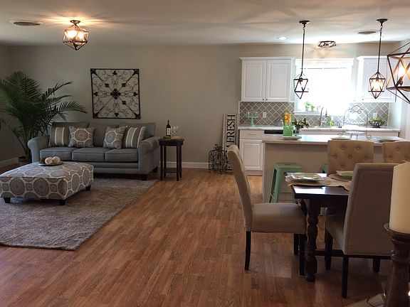 2nd image of 500 Fawn Dr
