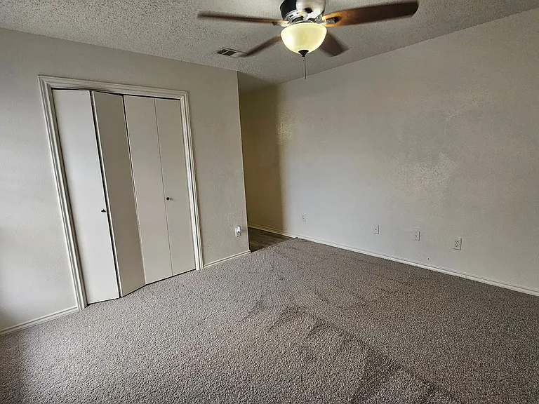 3024 N Bell Ave — Photo 9