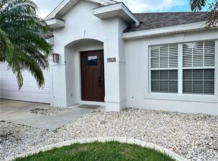 9808 Gladiolus Bulb Loop, Fort Myers, FL 33908