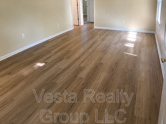 5th image of 93 Forest Rd