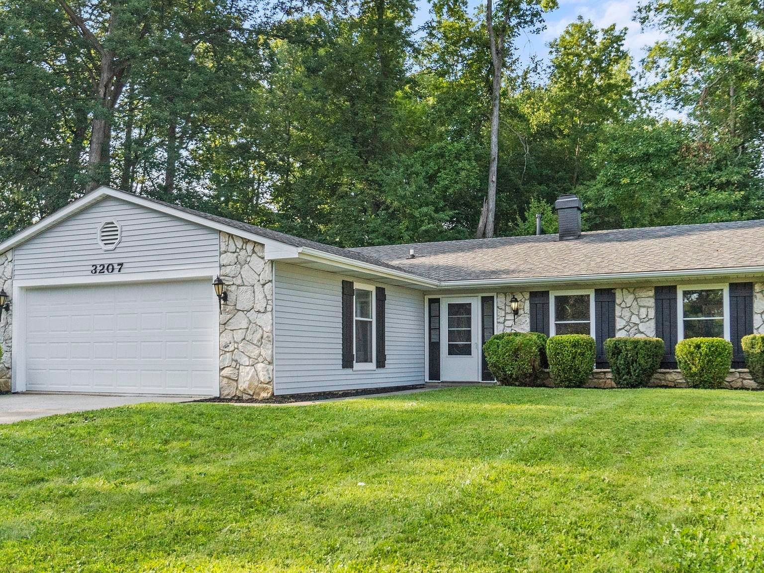 3207 Pavilion Ct, Fort Wayne, IN 46835 Zillow