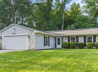 3207 Pavilion Ct, Fort Wayne, IN 46835