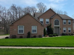 445 Gregorian Dr, Fairfield, OH 45014
