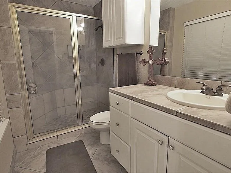 310 Gentilly Dr — Photo 11
