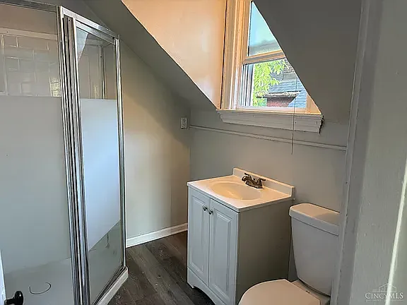 3rd floor bathroom