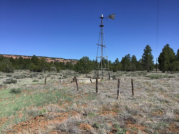 2nd image of 23 Cottonwood Loop
