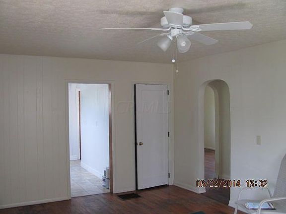 2nd image of 493 Ballard Ave