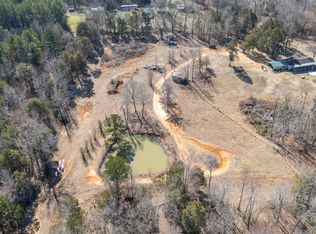385 Turnbow Ln, Crump, TN 38327