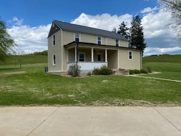 1206 Dans Rd, Boones Mill, VA 24065