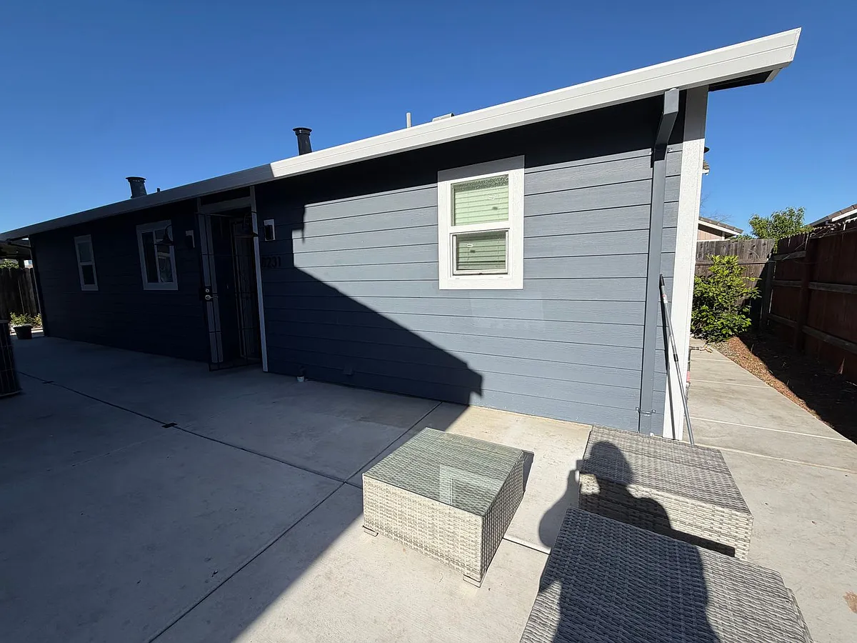 Building Photo - 8231 Hardester Dr