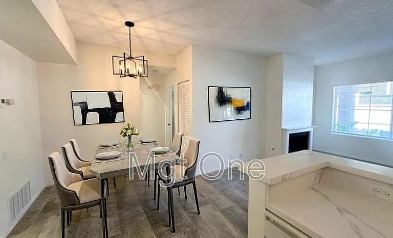 18902 Canyon Hill Dr — Photo 5