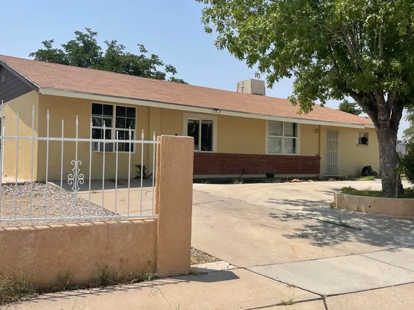 10310 Catalina Ct SW, Albuquerque, NM 87121