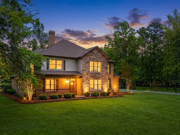 291 Moore Dr, Cecil, AL 36013