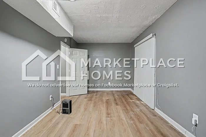 956 Windwood Ct — Photo 21