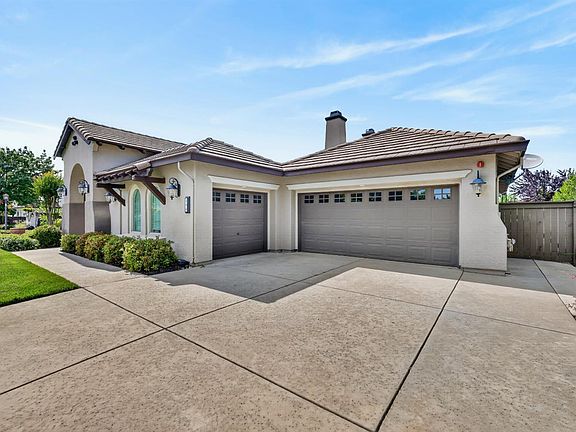 5th image of 100 Cresta Ct