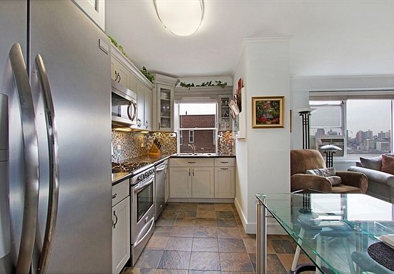 5th image of 455 Franklin D Roosevelt Dr APT B2102