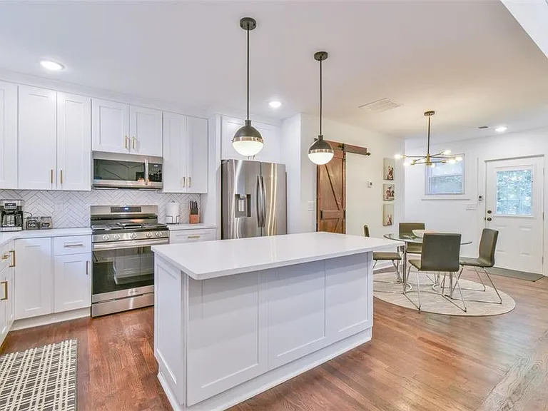 1225 Carter Rd — Photo 10