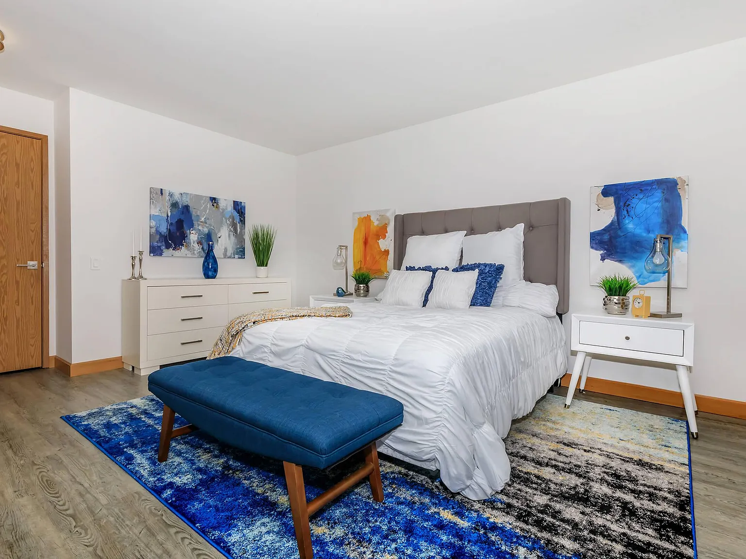 Grandview Apartments — Photo 3