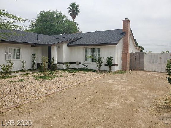 2nd image of 913 Shadow Mountain Pl