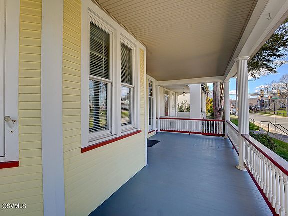 5th image of 1113 Market St