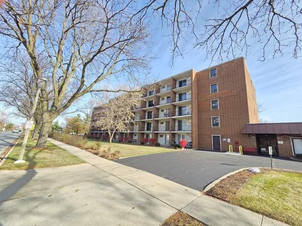 255 S West Ave APT 214, Elmhurst, IL 60126