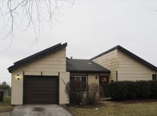 17903 Chartres Ct, Hazel Crest, IL 60429