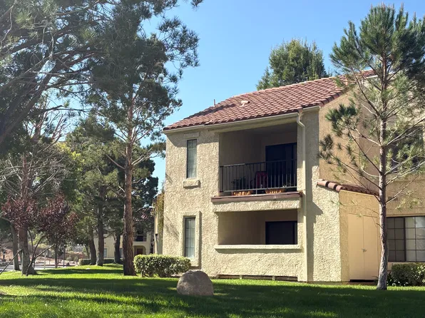 2554 Olive Dr, Palmdale, CA
