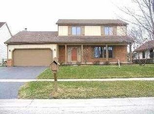 536 Thackeray Rd, Maumee, OH 43537