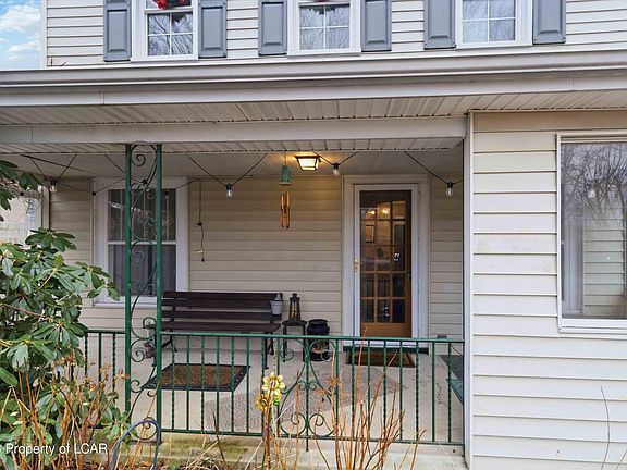 5th image of 38 State Rd