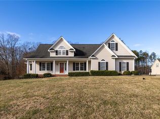 132 Serenity Ln, Lexington, NC 27295
