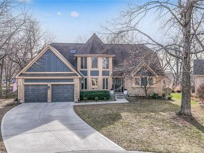 9729 W 115th St, Overland Park, KS, 66210