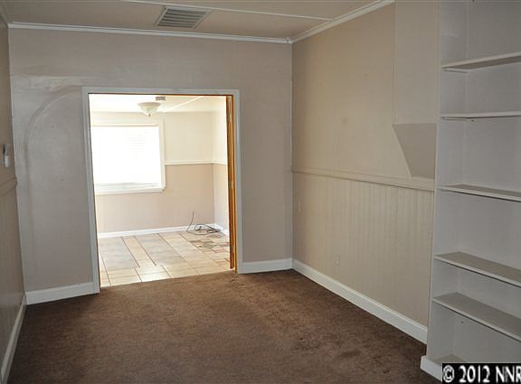 4th image of 1446 Douglas Ave