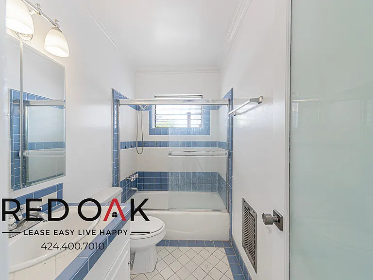 1247 Berkeley St #6 — Photo 11