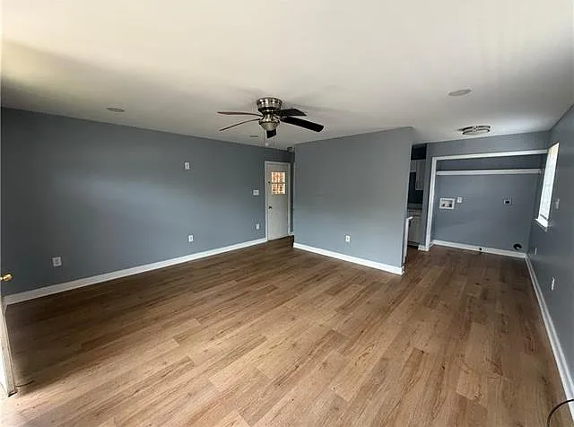 14530 Duane Rd — Photo 2