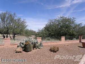 Backyard to NE (Copy)