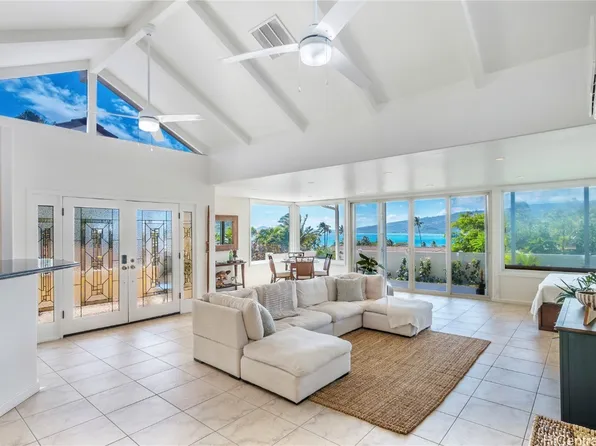 265 Poipu Dr, Honolulu, HI 96825