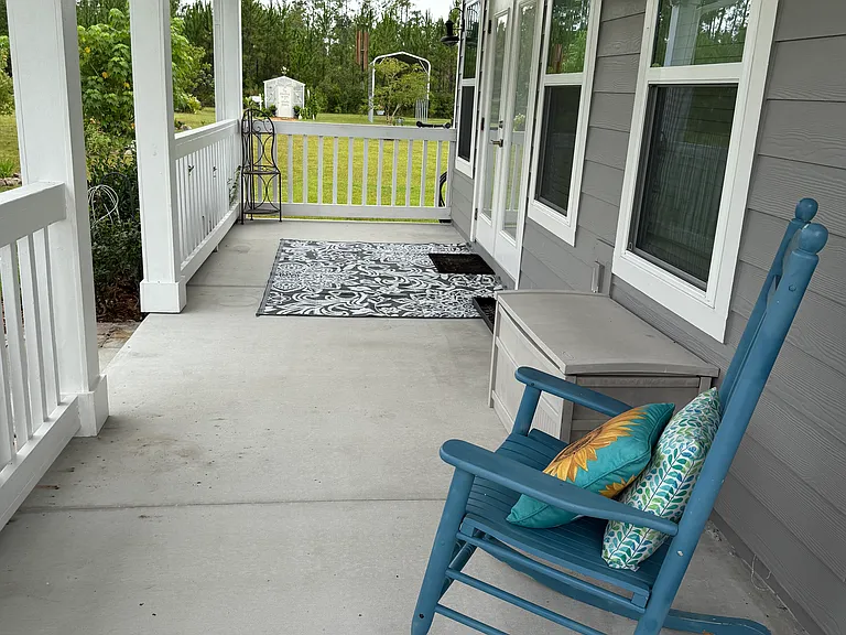 Fox Den Ln — Photo 3