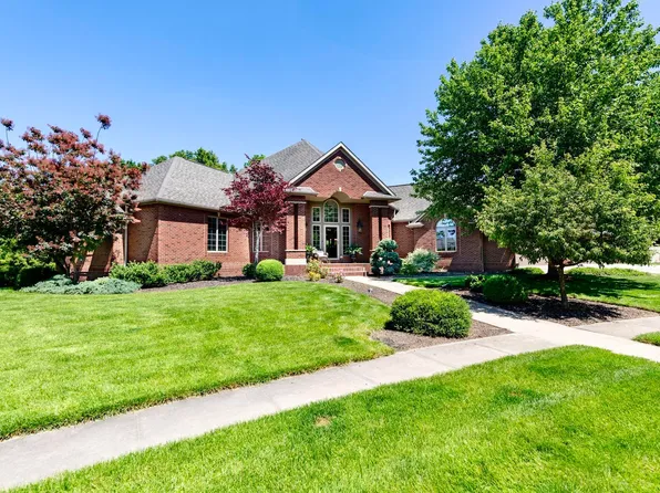 136 Tulip Cir, Bremen, IN 46506