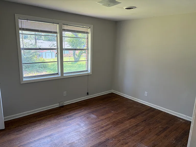 333 Ovanta Rd — Photo 9